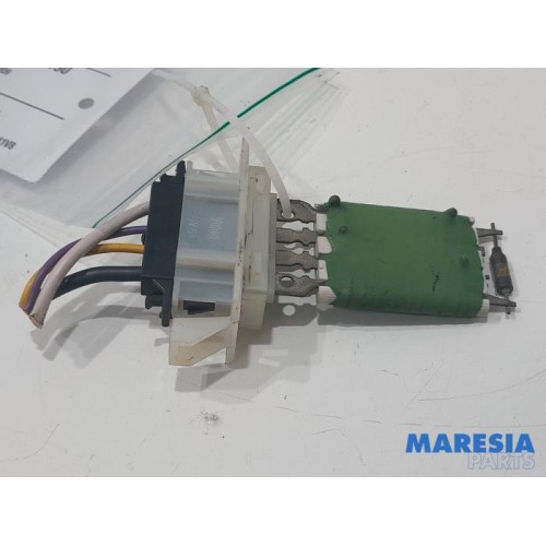 Peugeot - 207 - Heater resistor