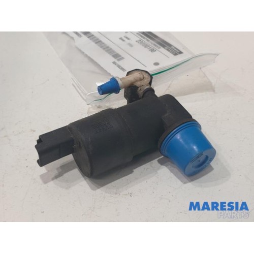 Peugeot - 207 - Scheibensprüherpumpe vorne