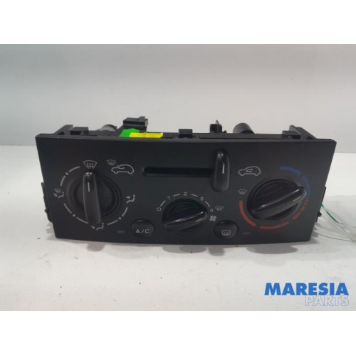 Peugeot - 207 - Heater control panel