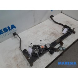 Renault - Trafic - Towbar