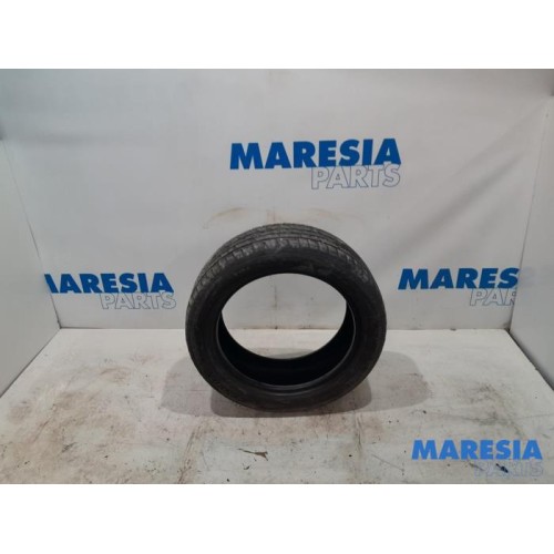 Peugeot - 5008 - Tyre