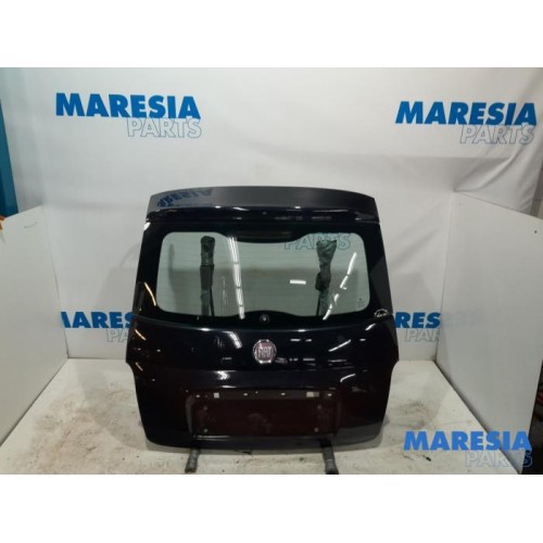 Fiat - 500 - Tailgate