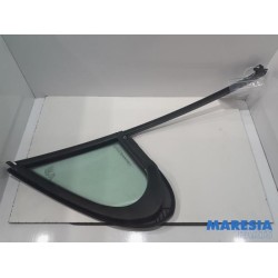 Peugeot - 207 - Quarter light, front right