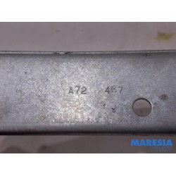 Peugeot - 207 - Rear door window mechanism 4-door, right
