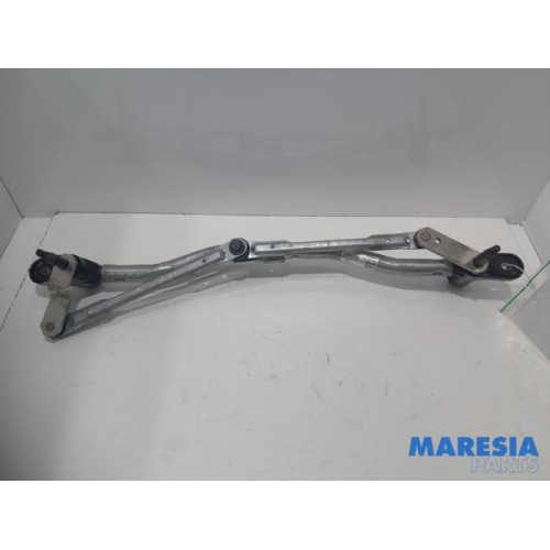 Alfa Romeo - Giulietta - Wiper mechanism