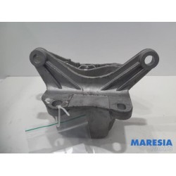 Alfa Romeo - Giulietta - Engine mount