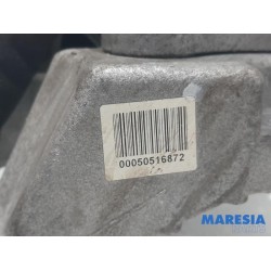 Alfa Romeo - Giulietta - Engine mount