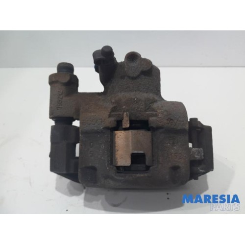 Fiat - 500 - Front brake calliper, right