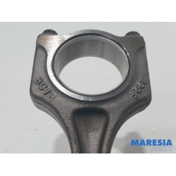 Citroen - DS3 - Connecting rod