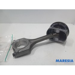 Citroen - DS3 - Piston