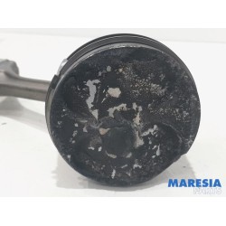 Citroen - DS3 - Piston