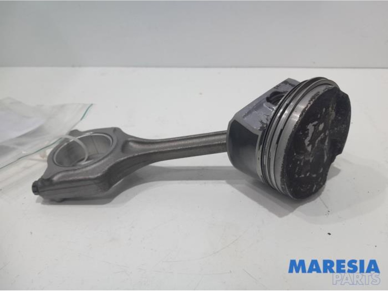 Citroen - DS3 - Piston