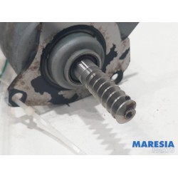 Citroen - DS3 - Camshaft adjuster