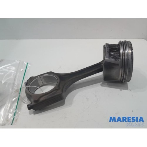 Peugeot - 3008 - Piston