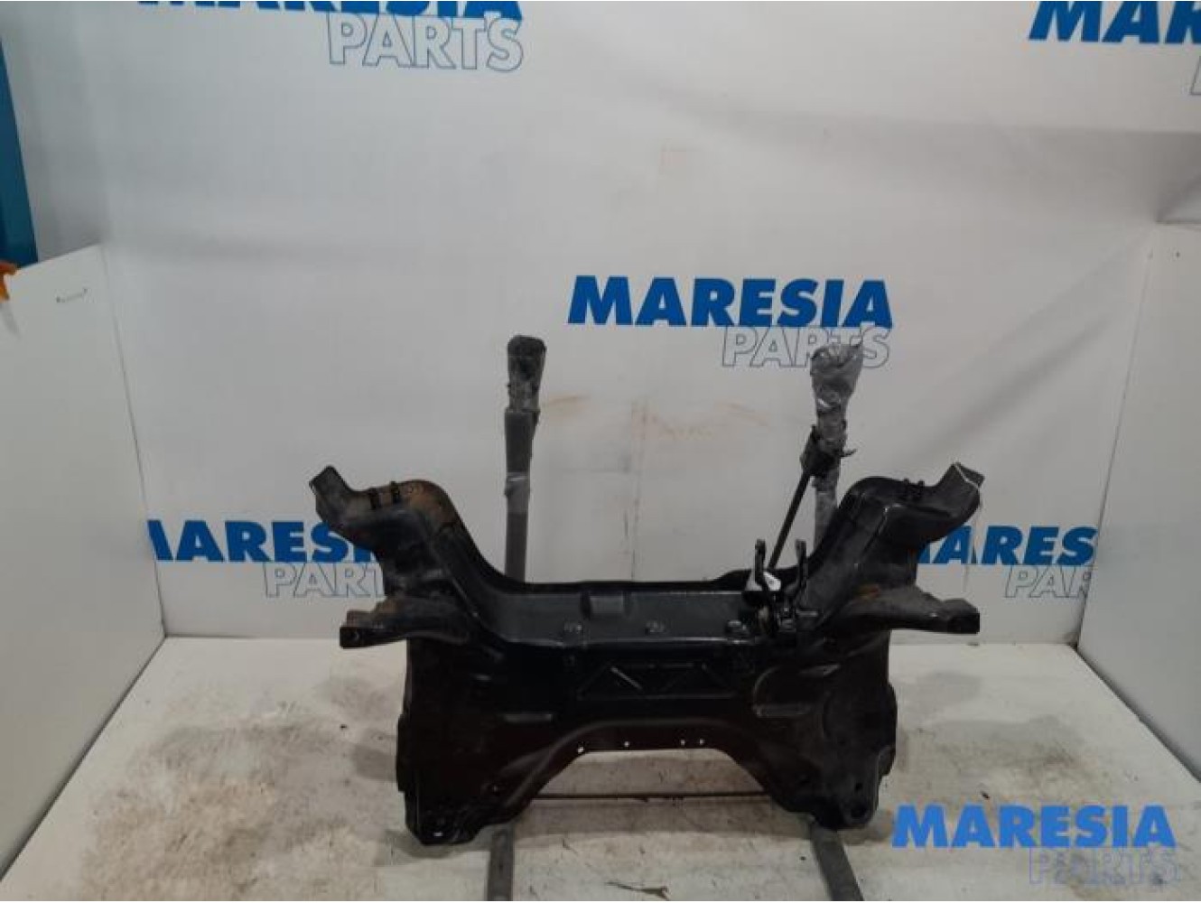 Peugeot - 5008 - Subframe