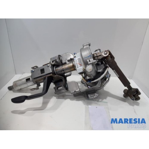 Renault - Megane - Steering column housing