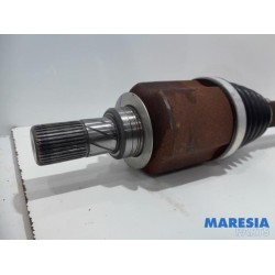 Renault - Megane - Front drive shaft, left
