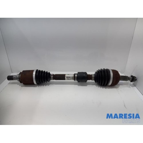Renault - Megane - Front drive shaft, left