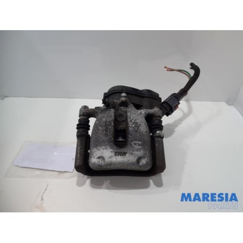 Renault - Megane - Rear brake calliper, left