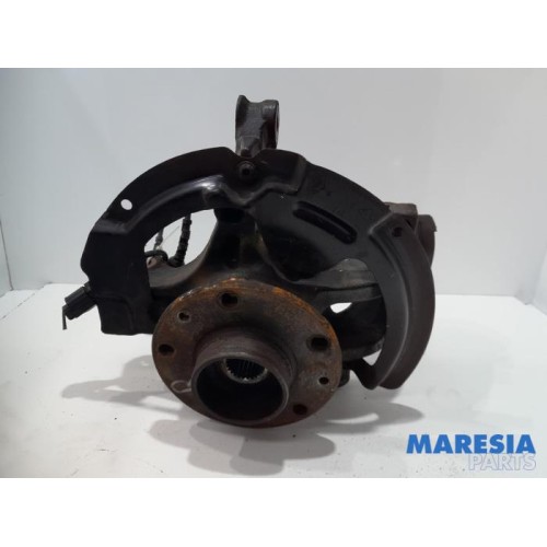 Renault - Megane - Fusee rechts-voor