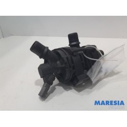 Renault - Master - Thermostat housing