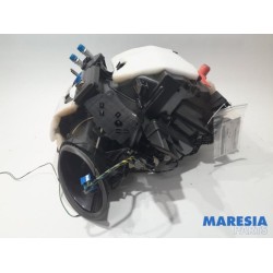 Citroen - C4 Cactus - Heater housing
