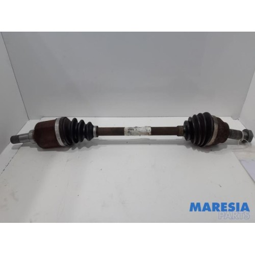 Peugeot - 207 - Front drive shaft, left