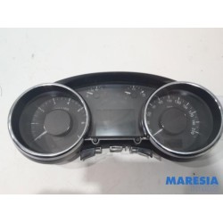 Peugeot - 5008 - Instrumentenbrett