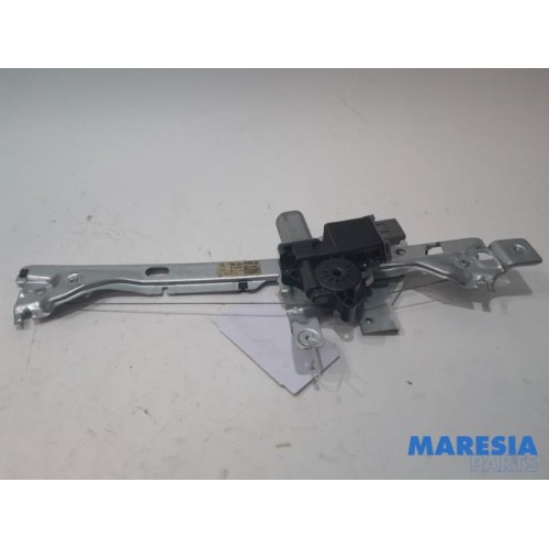 Peugeot - 5008 - Rear door window mechanism 4-door, right
