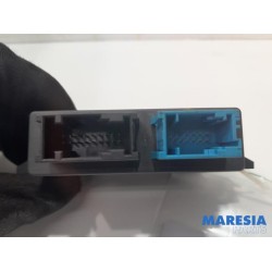 Peugeot - 5008 - Module PDC