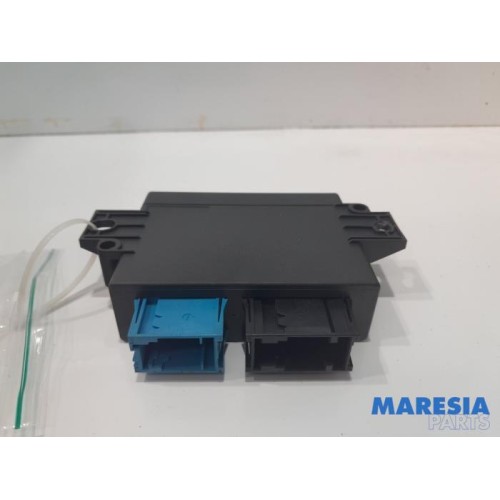 Peugeot - 5008 - PDC Module