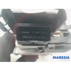 Peugeot - 5008 - Türschlossmechanik 4-türig links hinten