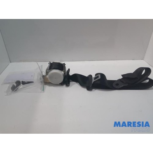 Peugeot - 5008 - Rear seatbelt, left