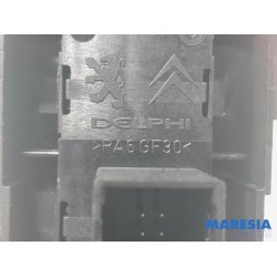 Peugeot - 308 - Electric window switch