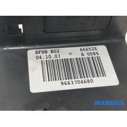 Peugeot - 308 - Fuse box