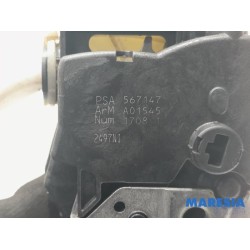 Peugeot - 308 - Front door lock mechanism 4-door, right