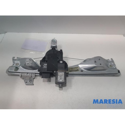 Peugeot - 308 - Rear door window mechanism 4-door, right
