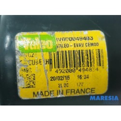 Citroen - C4 Cactus - Front wiper motor