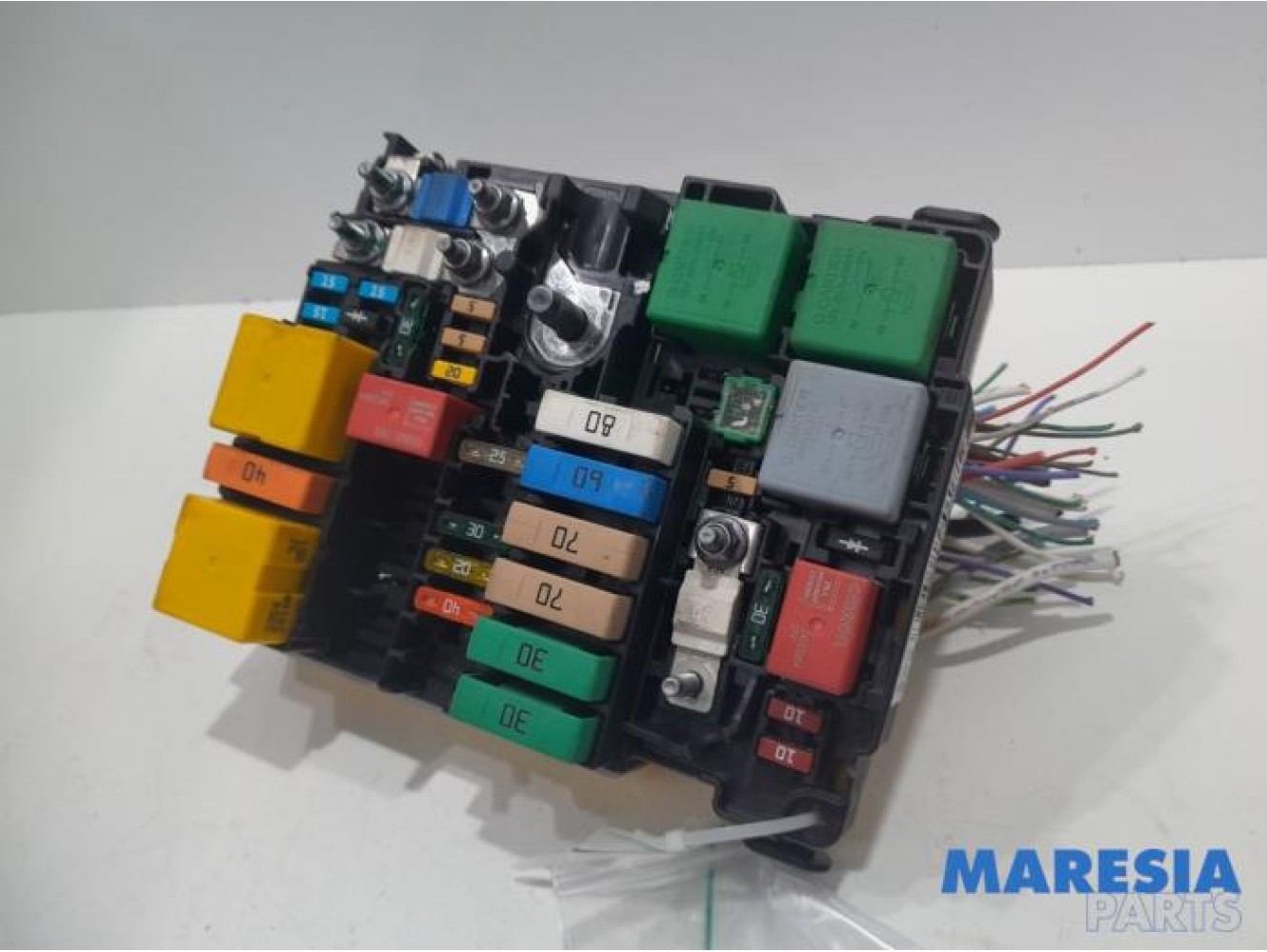 Citroen - C4 Cactus - Fuse box