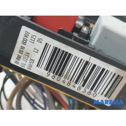 Citroen - C4 Cactus - Fuse box