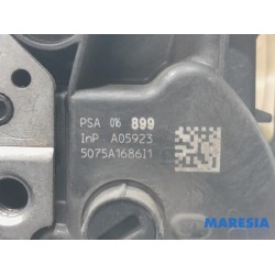 Citroen - C4 Cactus - Front door lock mechanism 4-door, right
