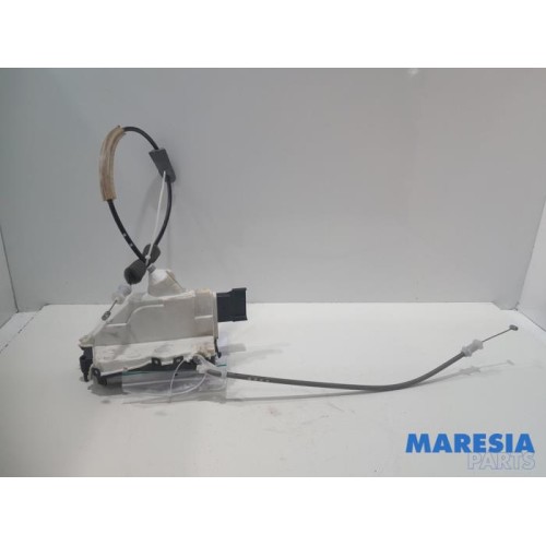 Citroen - C4 Cactus - Front door lock mechanism 4-door, right