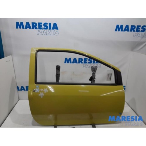 Renault - Twingo - Door 2-door, right