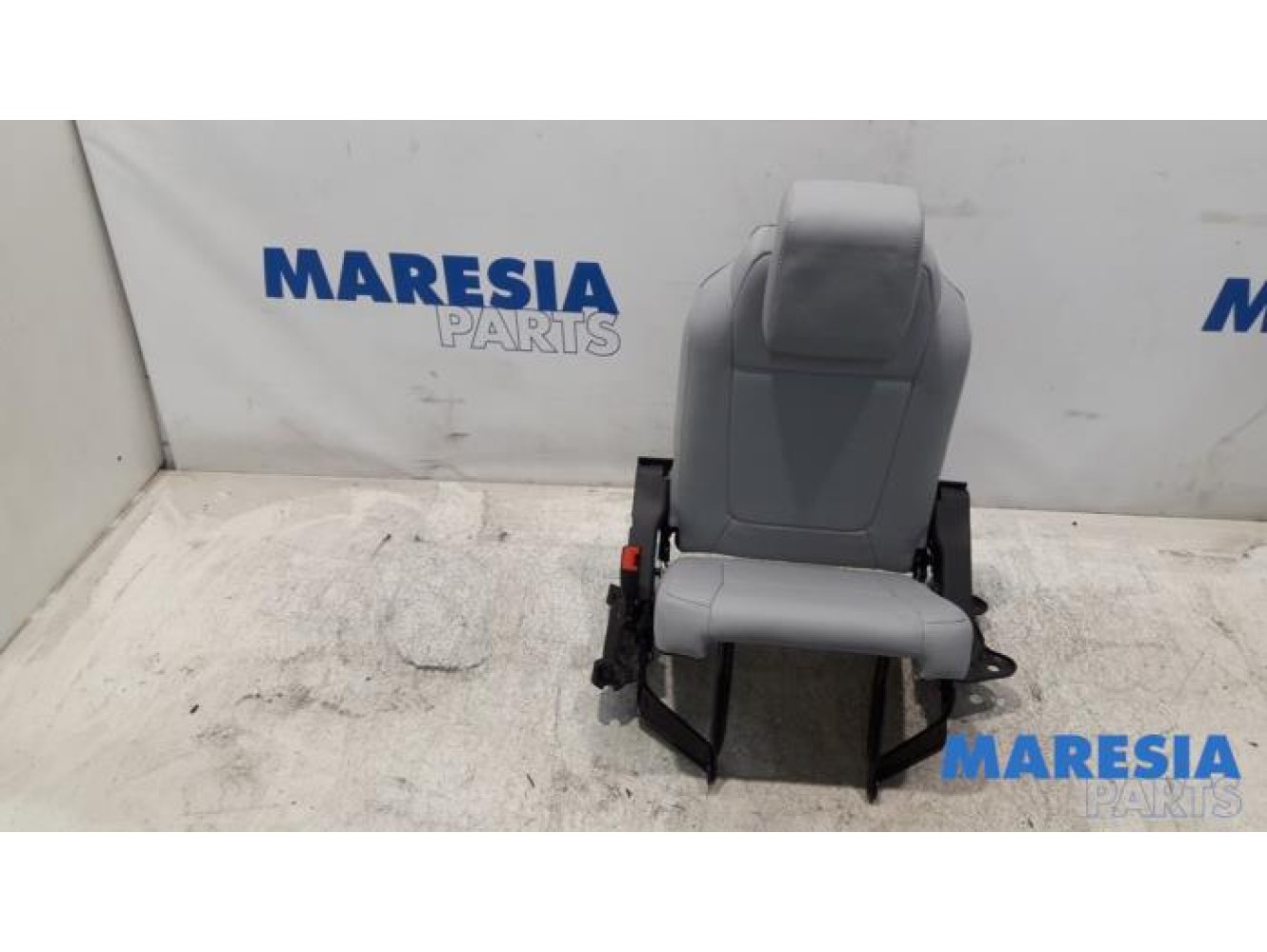 Peugeot - 5008 - Rear seat