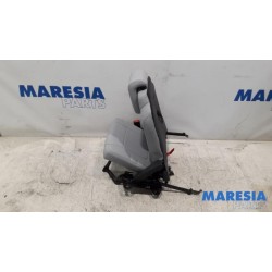 Peugeot - 5008 - Rear seat