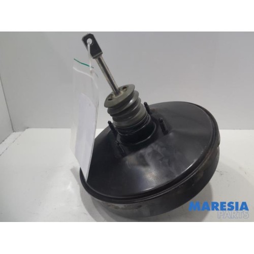 Renault - Twingo - Brake servo