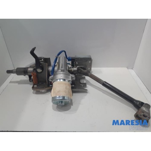 Renault - Twingo - Steering column housing