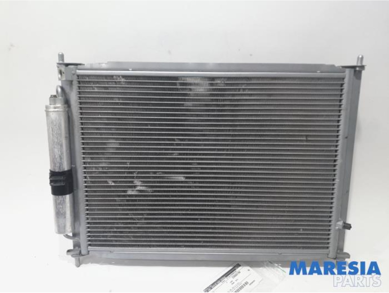 Renault - Twingo - Radiator