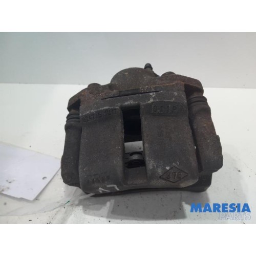 Renault - Twingo - Front brake calliper, left