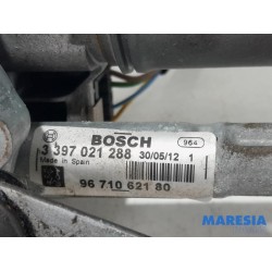 Peugeot - 5008 - Front wiper motor